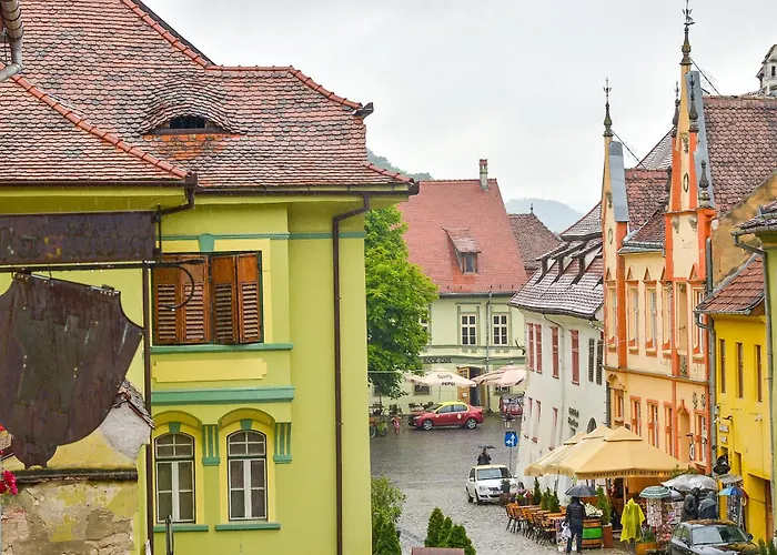 An Der Holztreppe